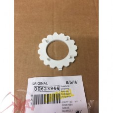 Соединение 00623944 для комбайна с кубикорезкой Bosch , для MUZ5/8CC.., MUM5/8..